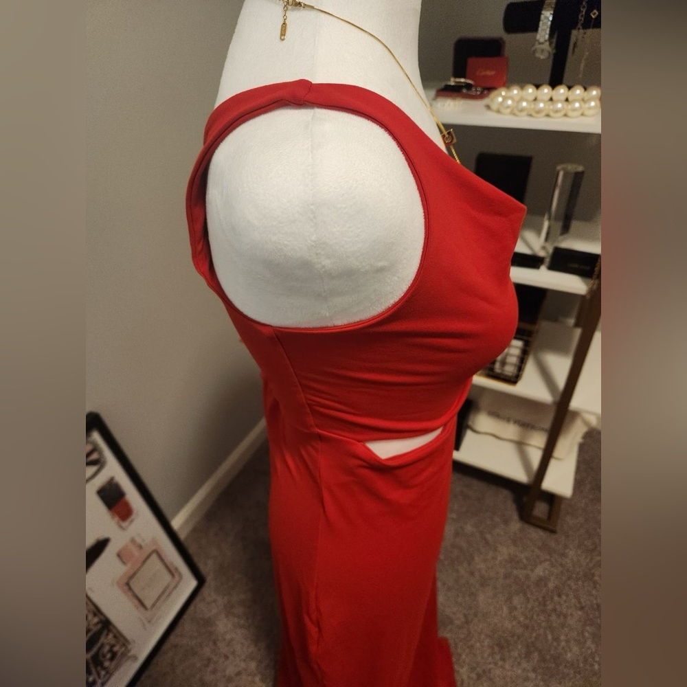 Susana Monaco one arm cut out high slit long dress / Red / Large / NWT - Picture 11 of 16